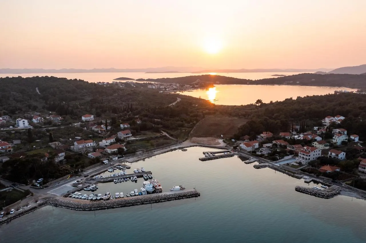 Villa Maza Zdrelac Croatia